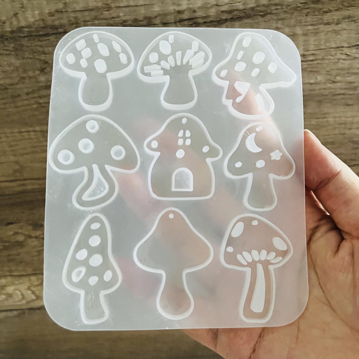 Resin Art Tools - หลายสไตล์เห็ดต่างหูจี้ Perforated แม่พิมพ์ซิลิโคน DIY Handmade พวงกุญแจเครื่องประดับทําอีพ็อกซี่เรซินแม่พิมพ์