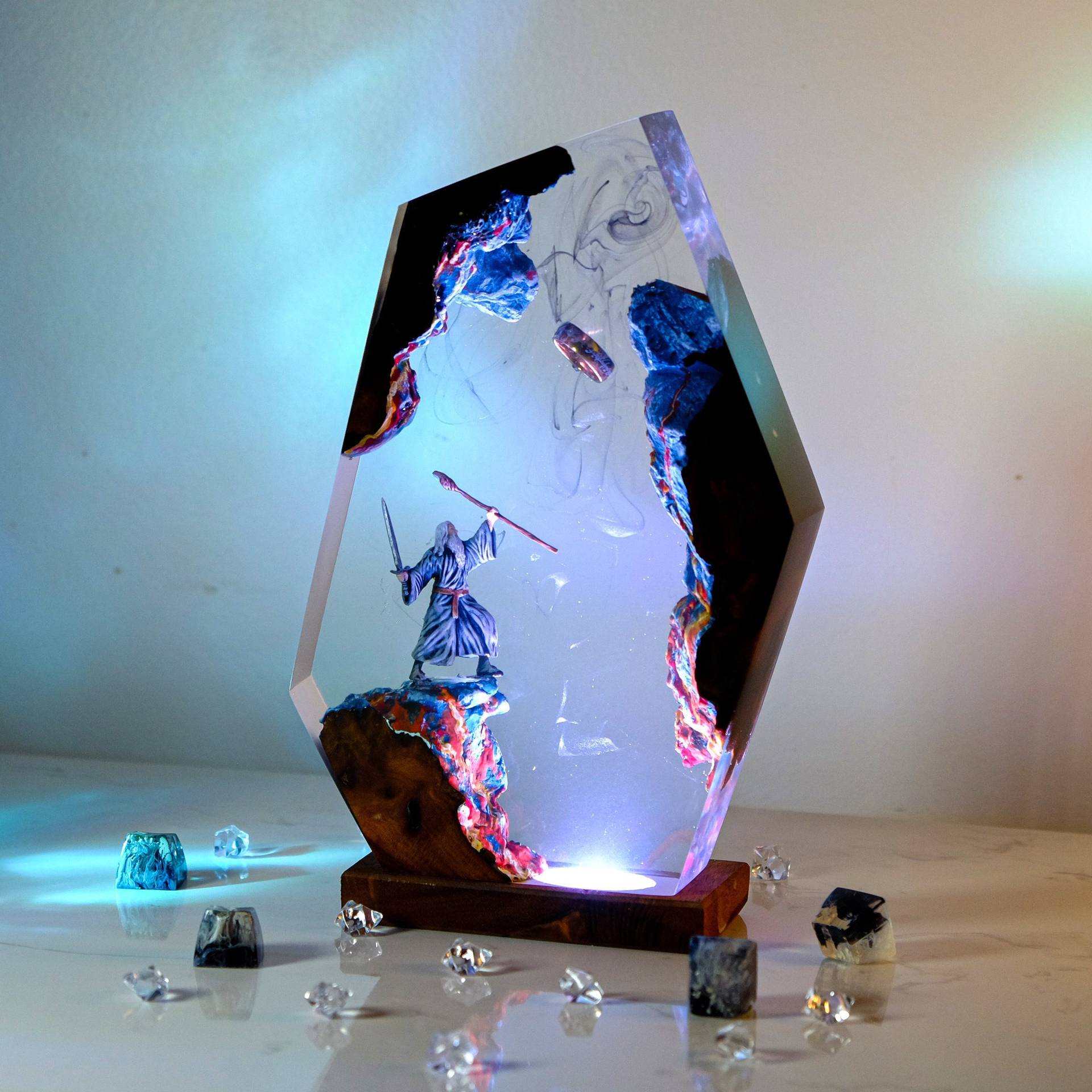 โคมไฟเรซิ่นรูปฉากภาพยนตร์ แหวน - Resin Art Anime บทวิจารณ์และราคา