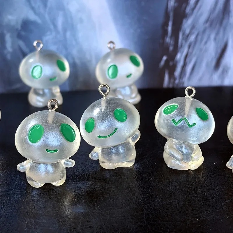 ชาร์มเรซิ่นรูปเอเลี่ยนเรืองแสง - Resin Art Pendant บทวิจารณ์และราคา