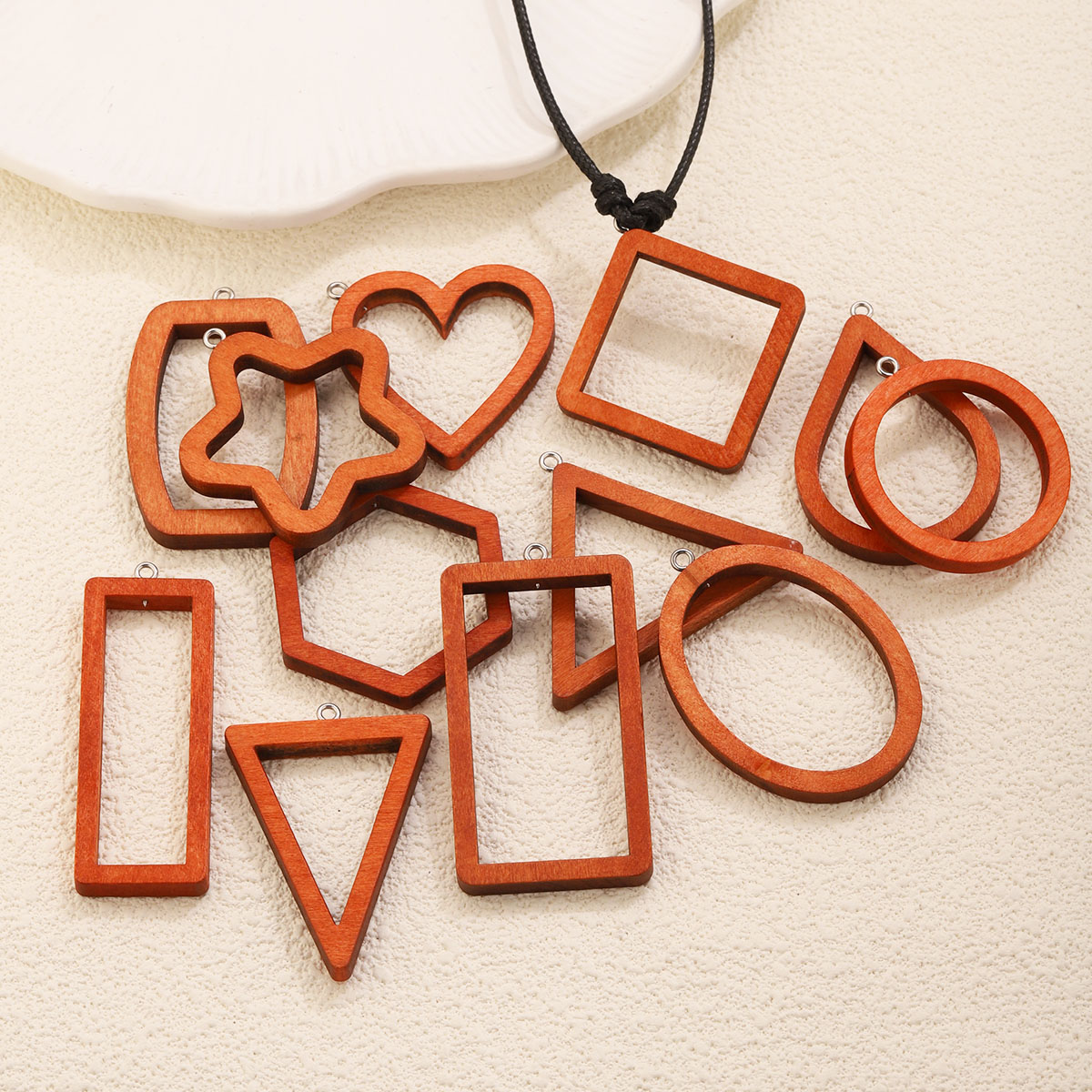 จี้รูปทรงเรขาคณิตไม้รูปสามเหลี - Resin Art Pendant บทวิจารณ์และราคา